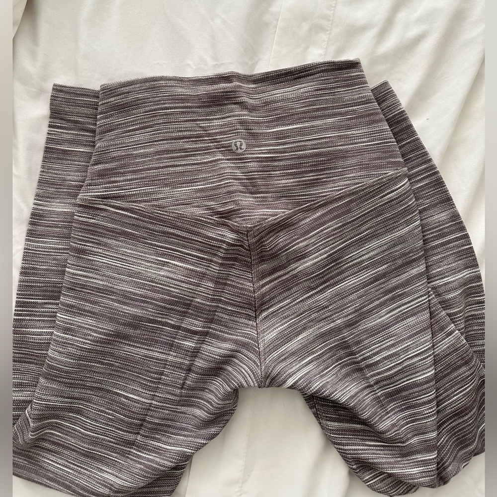 Lululemon knit calf length leggings